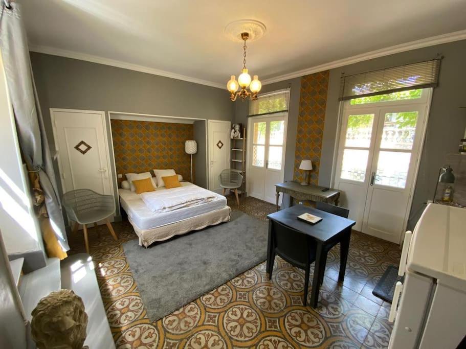 Cote Cite Appartements - Parking Prive - 100M Cite Medievale 카르카손 외부 사진