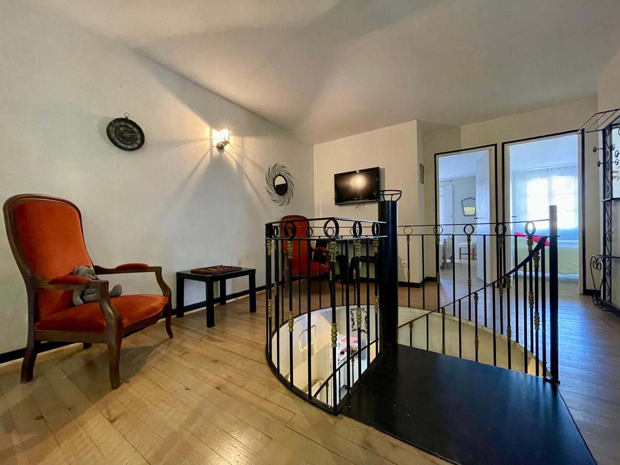 Cote Cite Appartements - Parking Prive - 100M Cite Medievale 카르카손 외부 사진